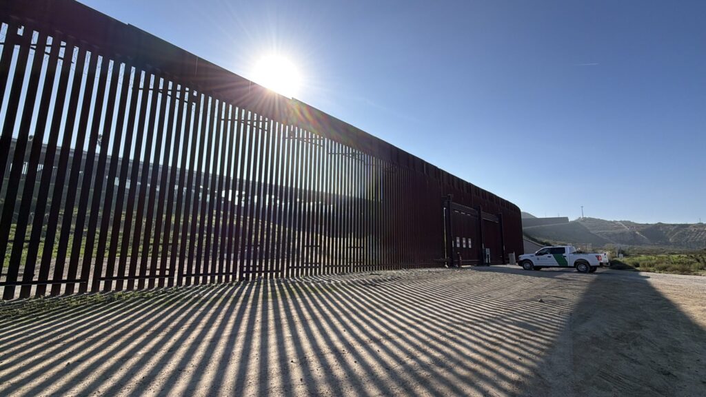 Impacto De Las Políticas De Trump En La Frontera Tijuana-San Diego: Un Año De Cambios