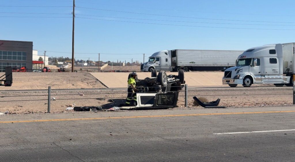 Accidente En Cadena En I-10 Y Horizon Deja Un Herido, Pero Los Carriles Ya Están Reabiertos - Noticias Notivalle Accidente En Cadena En I-10 Y Horizon Deja Un Herido, Pero Los Carriles Ya Están Reabiertos
