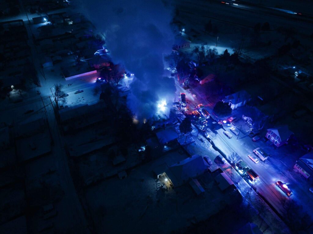 Incendios Estructurales En Pueblo: Bomberos En Acción Bajo Condiciones Congelantes - Noticias Notivalle Incendios Estructurales En Pueblo: Bomberos En Acción Bajo Condiciones Congelantes