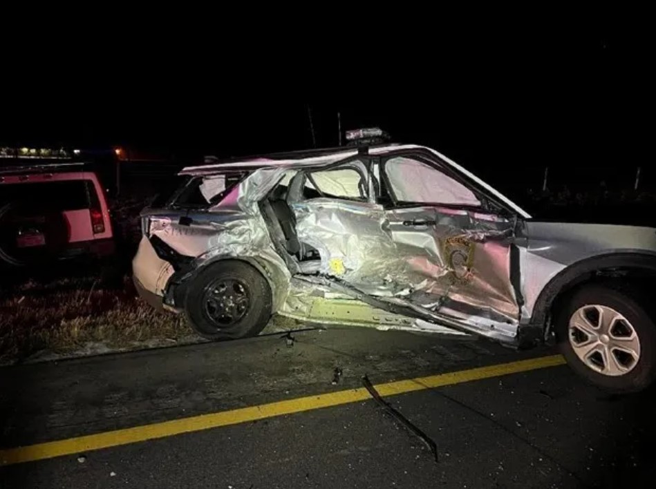 Accidente En La I-25: Patrullero Herido Tras Persecución De Conductora En Sentido Contrario - Noticias Notivalle Accidente En La I-25: Patrullero Herido Tras Persecución De Conductora En Sentido Contrario