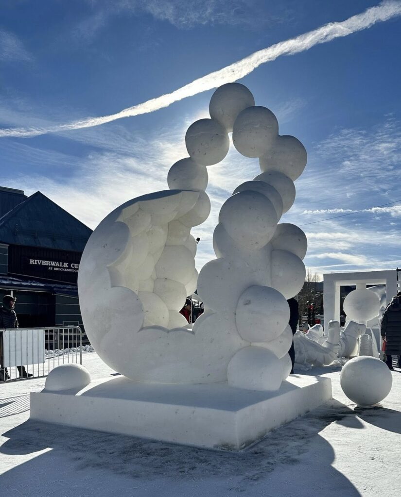 República De Corea Brilla En El Campeonato Internacional De Esculturas De Nieve 2026 En Breckenridge