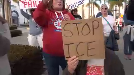 Protesta ICE en Las Vegas: La comunidad se une contra políticas migratorias agresivas