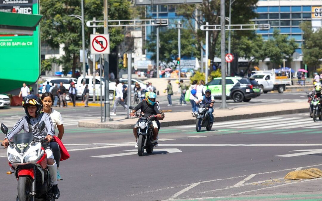 Hoy No Circula en CdMx y Edomex: Descubre Qué Autos Descansan el 1 de Marzo de 2026