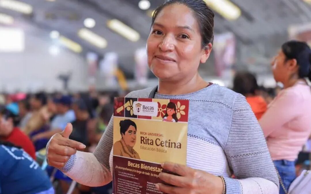 ¿Puedo Registrarme en la Beca Rita Cetina si Ya Tengo Mi Beca para Empezar?