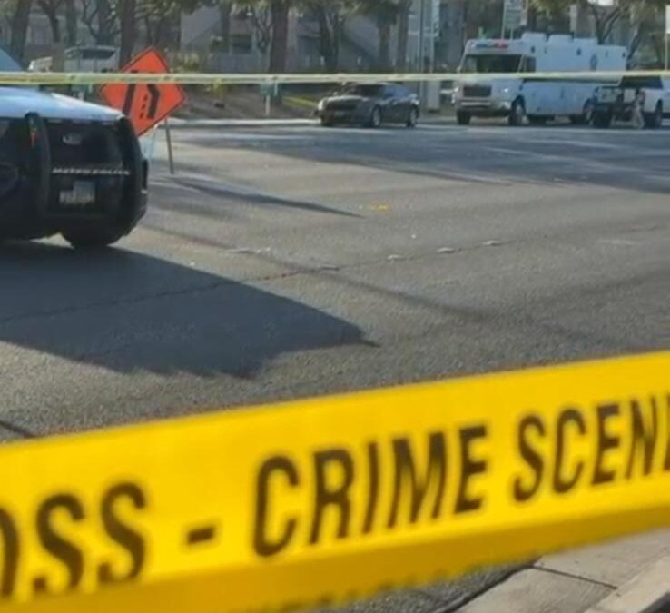Tiroteo mortal en Las Vegas: Policía abate a sospechoso armado que sostenía a un menor
