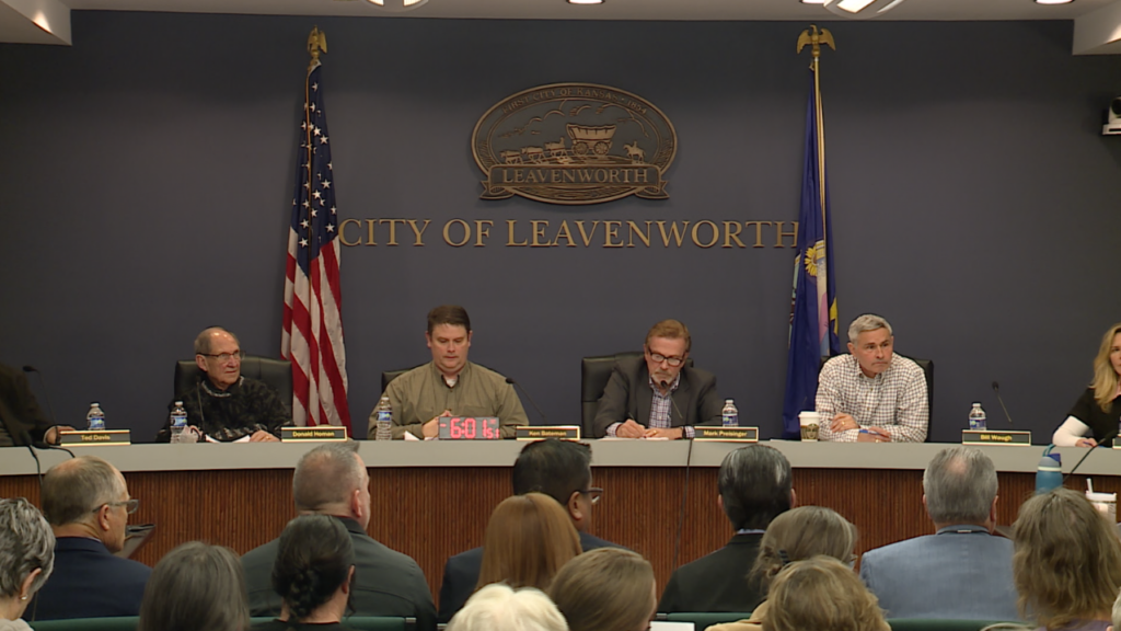 Centro De Detención Migratoria En Leavenworth: Avances Y Condiciones Para Su Apertura Por Corecivic