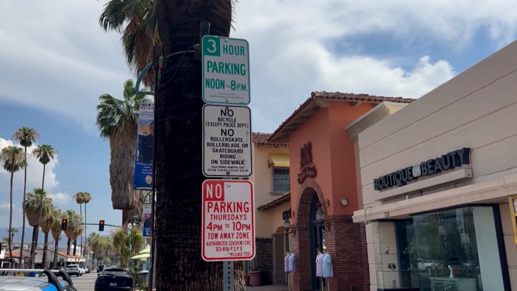 Palm Springs Solicita La Opinión De Residentes Sobre Problemas De Estacionamiento Vecinal