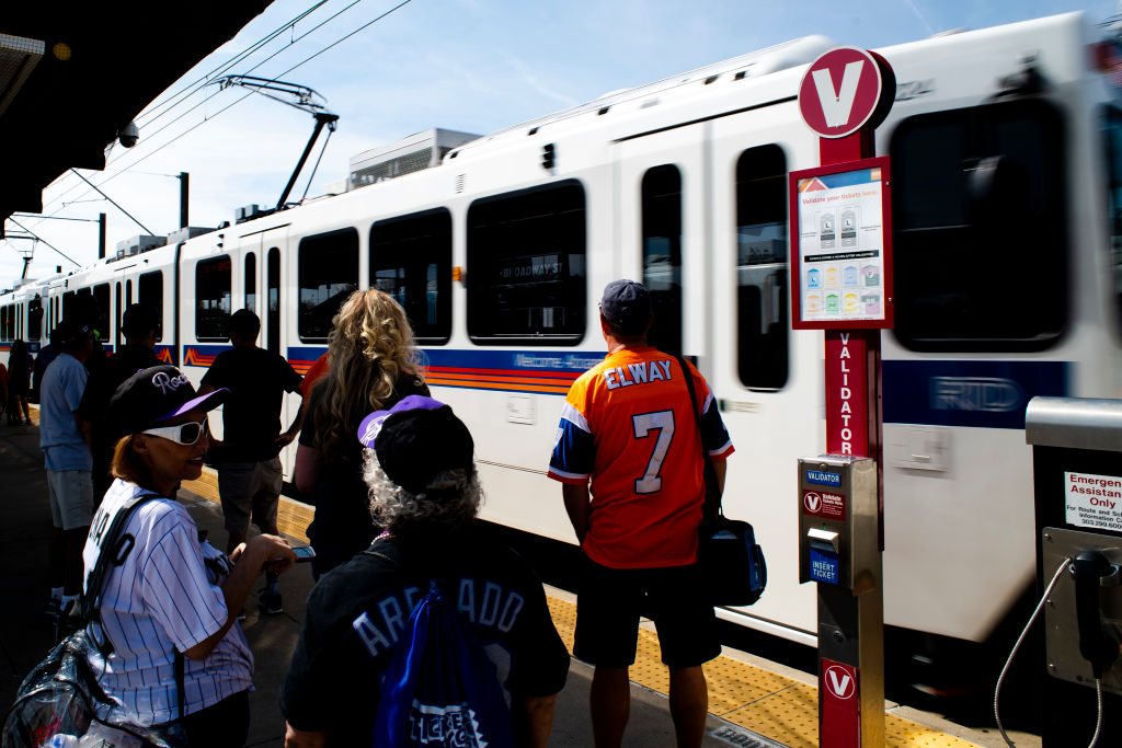 Transporte Gratuito En Denver Metro Este Miércoles Para Celebrar El Día De La Equidad En El Transporte
