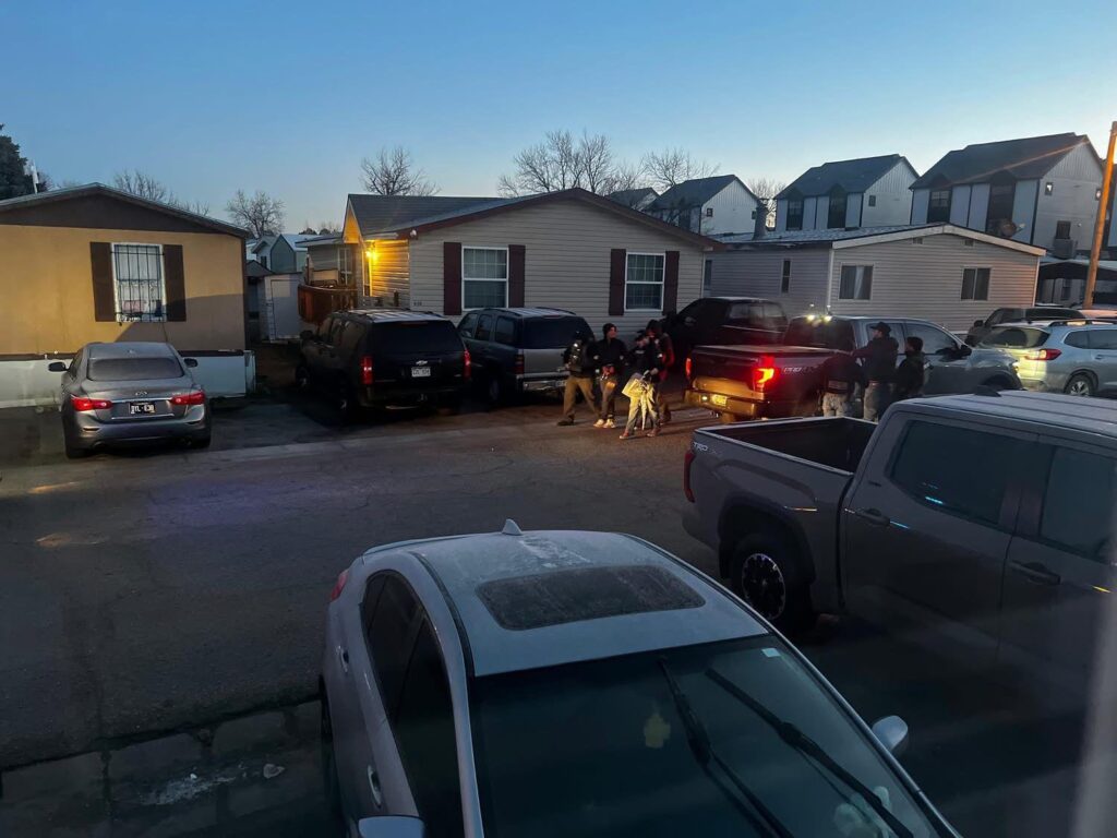 Amenazas De Bomba Provocan Evacuación Del Tribunal Del Condado Adams Y Un Supermercado En Brighton