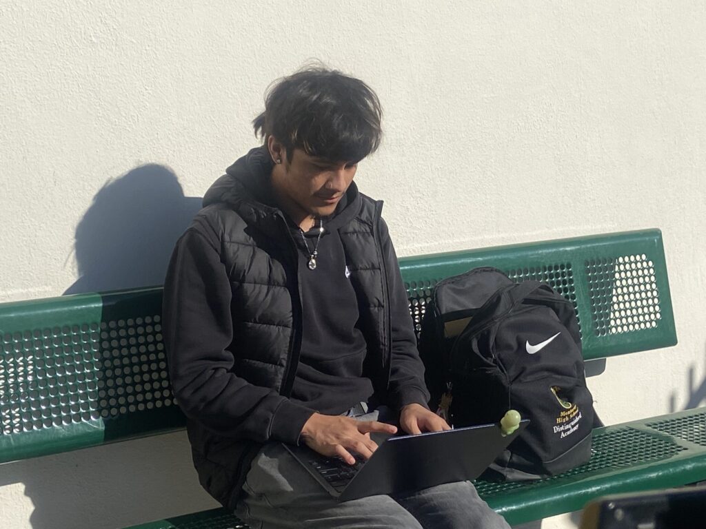 Carlos Velasco: De La Preparatoria De Monterey A Princeton Con Una Beca Completa