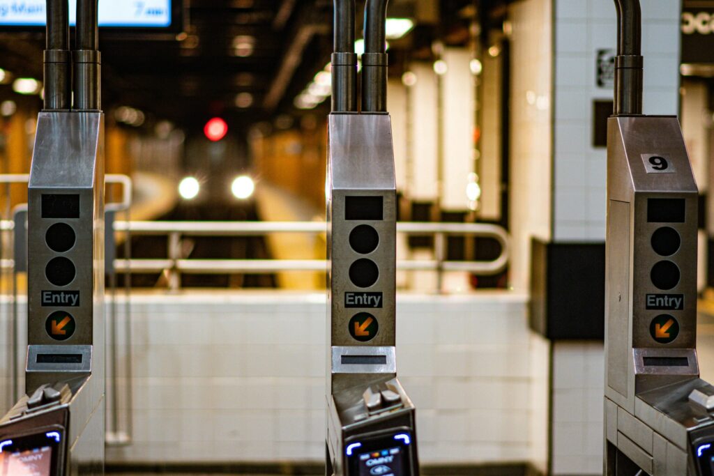 South Station: Puertas De Cobro Fuera De Servicio Por Tormenta Invernal - Noticias Notivalle South Station: Puertas De Cobro Fuera De Servicio Por Tormenta Invernal