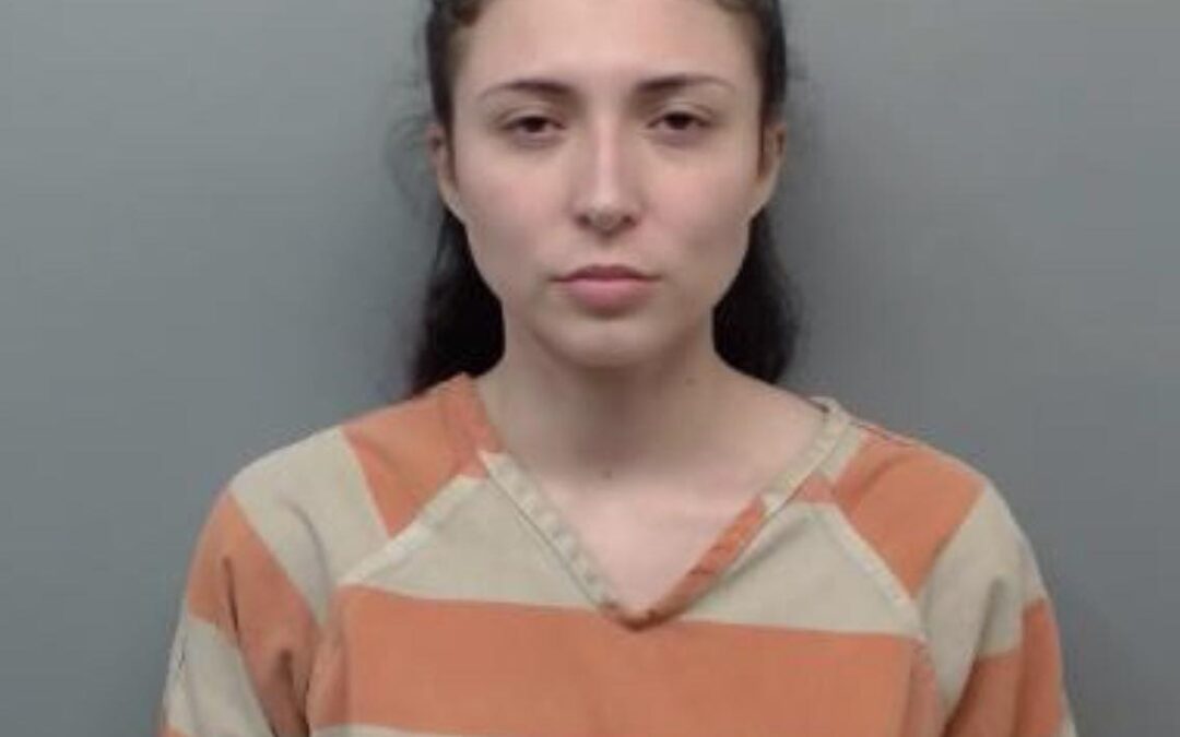 Operación Stone Garden: Arresto de mujer con múltiples órdenes por delitos graves en Webb County