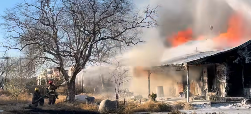 Incendio Estructural En Corpus Christi: Una Respuesta Rápida De Los Bomberos Y Servicios De Emergencia - Noticias Notivalle Incendio Estructural En Corpus Christi: Una Respuesta Rápida De Los Bomberos Y Servicios De Emergencia