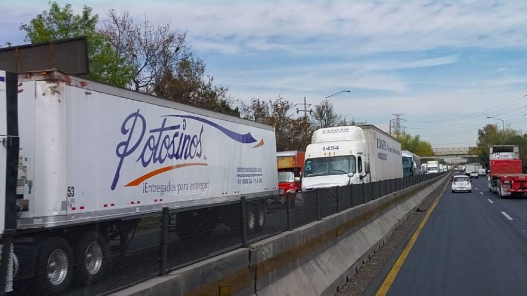 Actualizaciones En Vivo: Autopista México-Querétaro – Noticias De Tráfico Y Cierres Viales