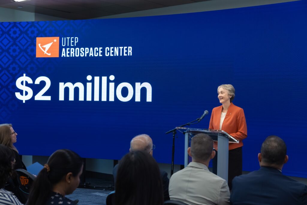 Inversión Federal De $2 Millones Fortalece El Centro Aeroespacial De Utep En El Paso