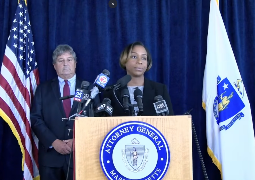 Cargos Penales Por La Muerte De Un Recluta En La Academia De La Policía Estatal De Massachusetts