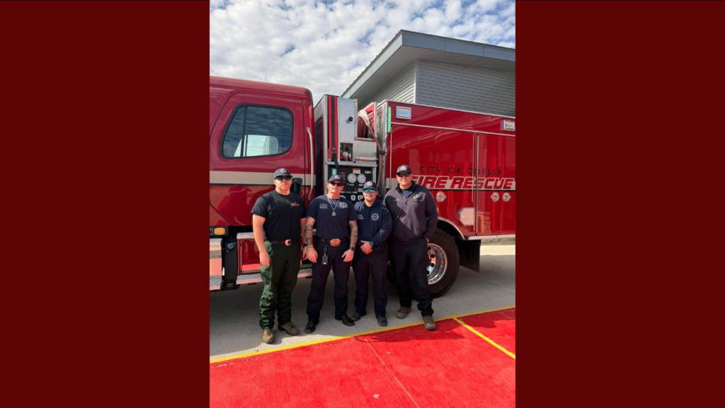 Rescate De Bomberos De Odessa Apoya Búsqueda En Kerrville Bajo Tifmas