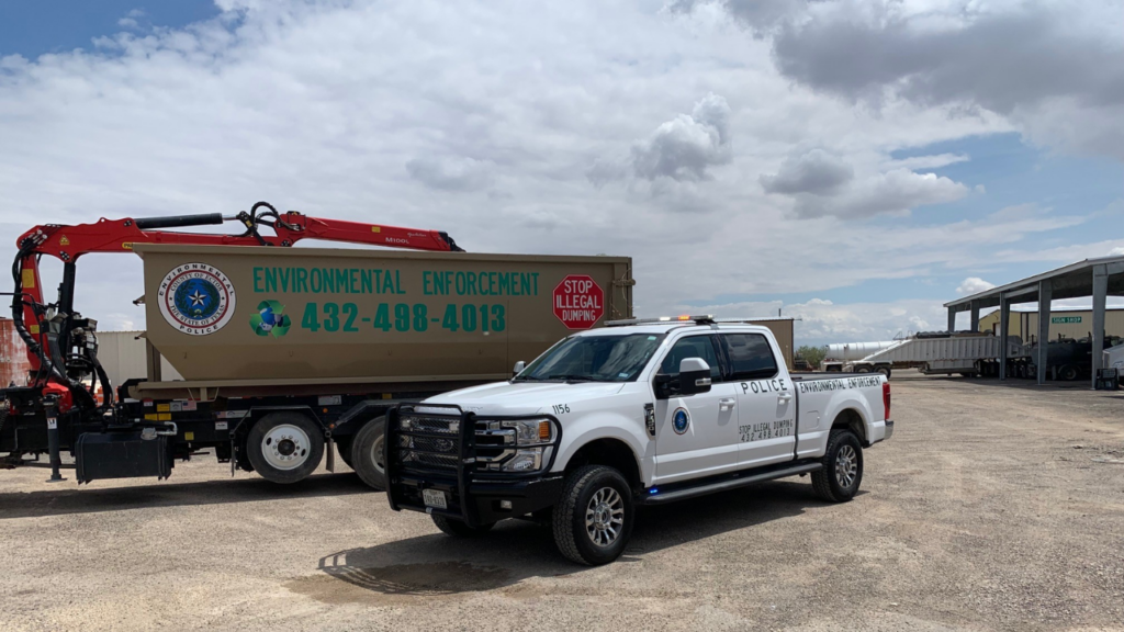 El Condado De Ector Explica Las Funciones De Sus Oficiales De Cumplimiento Ambiental