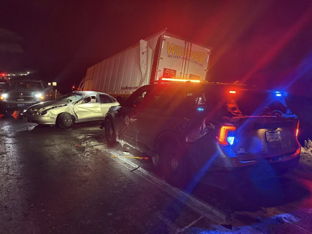 Choque Masivo En La I-80: Accidentes Involucran Múltiples Camiones En Nevada - Noticias Notivalle Choque Masivo En La I-80: Accidentes Involucran Múltiples Camiones En Nevada