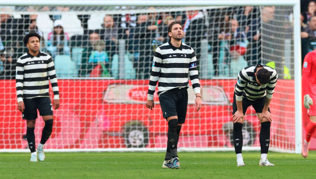 Juventus Sufre Nueva Derrota Ante Como En La Liga Italiana: El Jersey Como Única Novedad - Noticias Notivalle Juventus Sufre Nueva Derrota Ante Como En La Liga Italiana: El Jersey Como Única Novedad