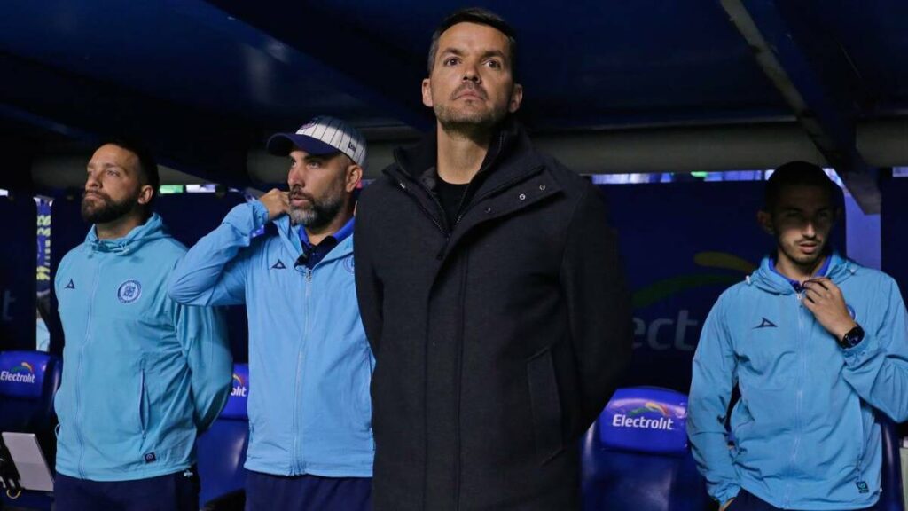 Larcamón Celebra Su Victoria, Pero Reconoce Que El Camino Del Fútbol Es Largo