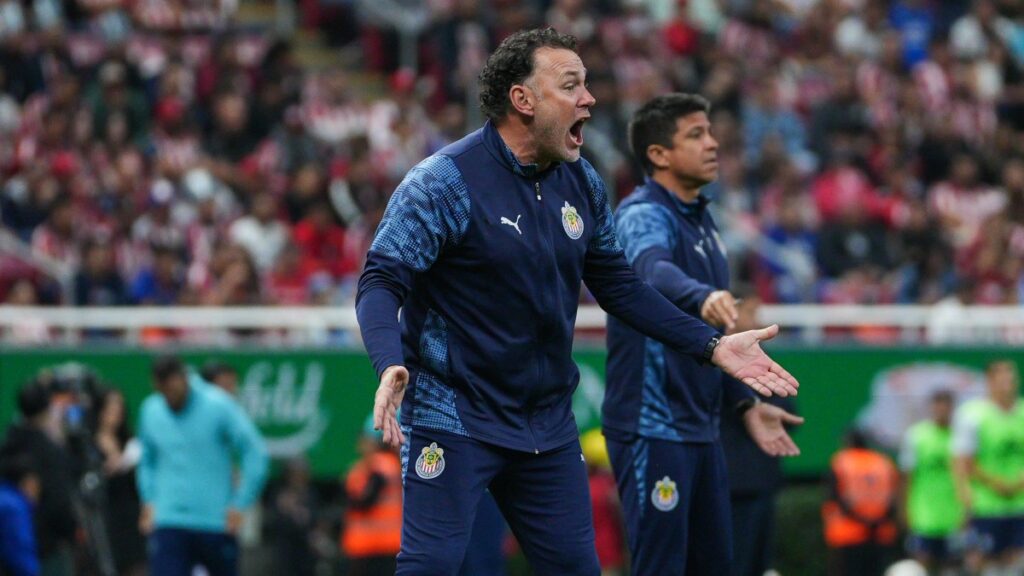 Cruz Azul Detiene La Racha Perfecta De Chivas En Un Emocionante Duelo De Liga Mx