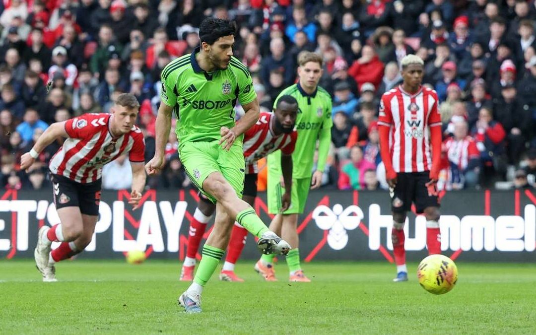 Raúl Jiménez Brilla en la Premier League con Racha Perfecta de Penales