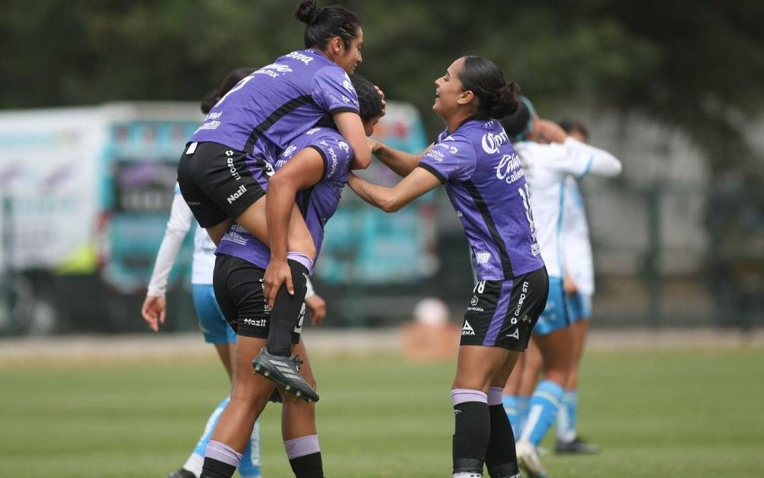 Mazatlán Femenil logra una contundente victoria ante Puebla y alcanza los 15 puntos en el torneo