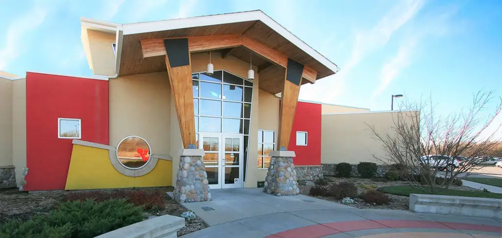 Rainbows United En Wichita: Nuevas Iniciativas Para Apoyar A Niños Con Necesidades Especiales