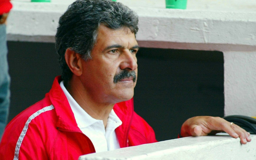Ferretti y sus impactantes declaraciones: ¿El Tuca está llevando a un futbolista al retiro a los 20 años?