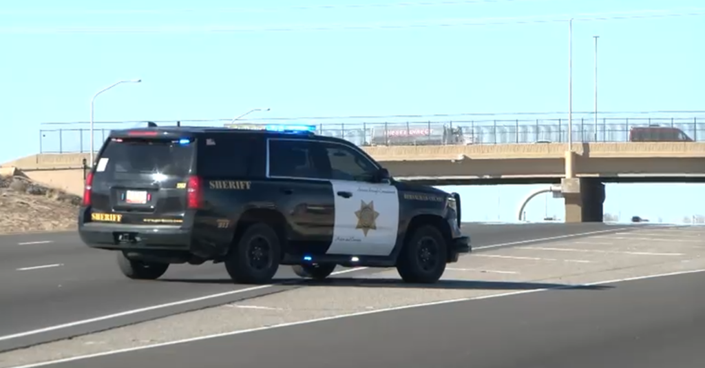 Accidente Mortal En La I-40: Cierre De Carriles Y Una Persona Fallecida En Albuquerque