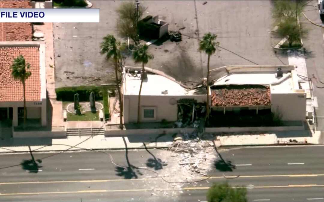 Votan reconstrucción de clínica atacada