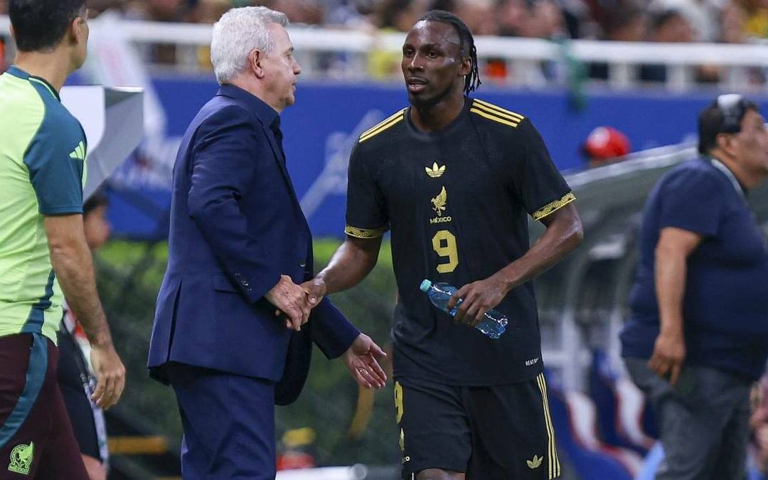 Javier Aguirre Habla Sobre el Futuro de Julián Quiñones en la Selección Mexicana