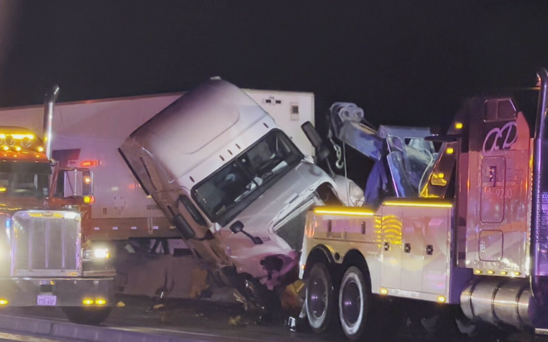 Cierre de carriles en la I-10 Oeste por accidente cerca de Vinton