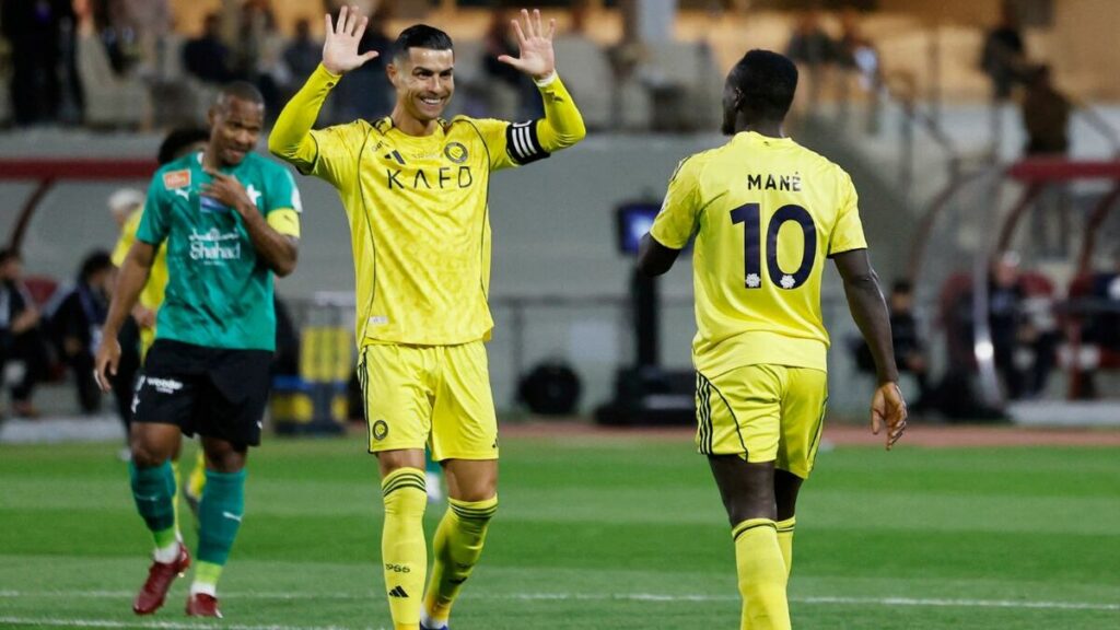 Cristiano Ronaldo Alcanza 965 Goles: Al Nassr Se Posiciona Como Líder En Arabia Saudita - Noticias Notivalle Cristiano Ronaldo Alcanza 965 Goles: Al Nassr Se Posiciona Como Líder En Arabia Saudita