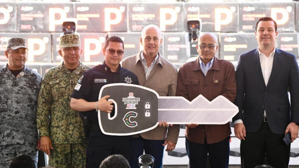 Román Alberto Cepeda Elogia A Las Corporaciones Por Su Compromiso Con La Seguridad En Torreón - Noticias Notivalle Román Alberto Cepeda Elogia A Las Corporaciones Por Su Compromiso Con La Seguridad En Torreón