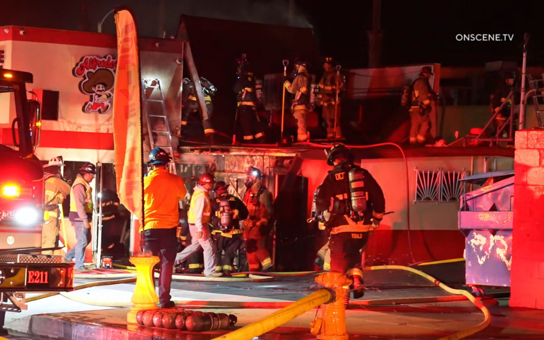Incendio en Oceanside: Bomberos Controlan Fuego en Restaurante Mexicano