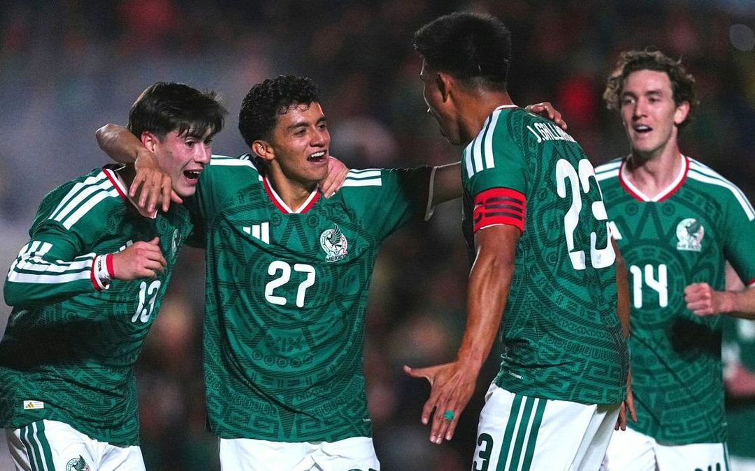 Chivas: Seleccionados Regresan en Avión Privado Pagado por Amaury Vergara