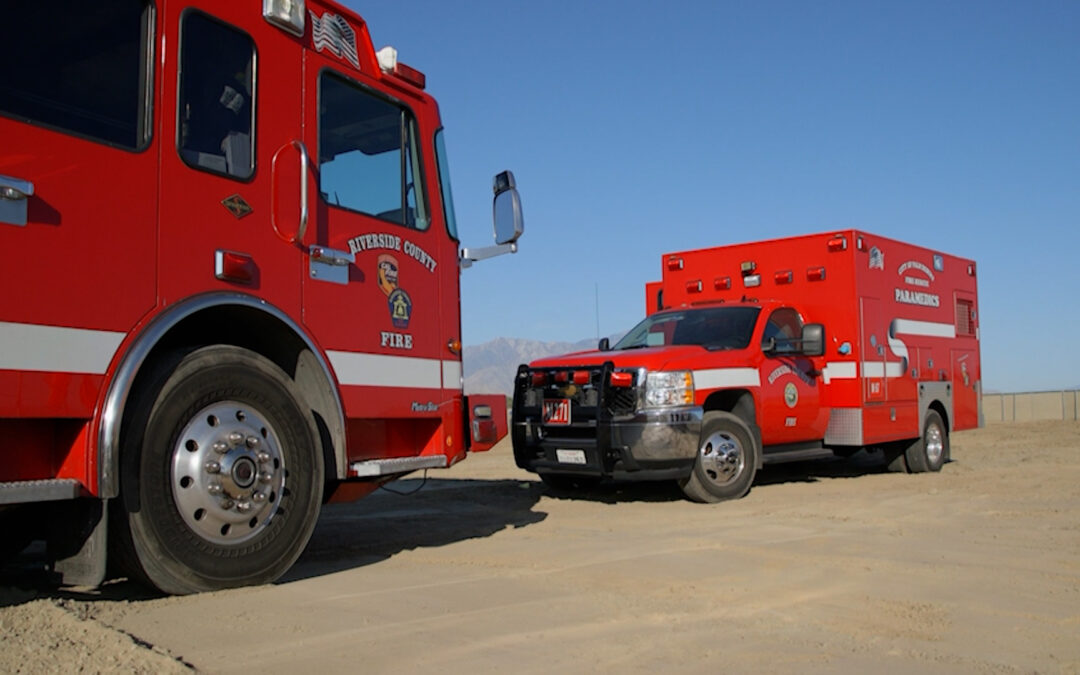 Incendio nocturno desplaza a 12 personas en Desert Hot Springs