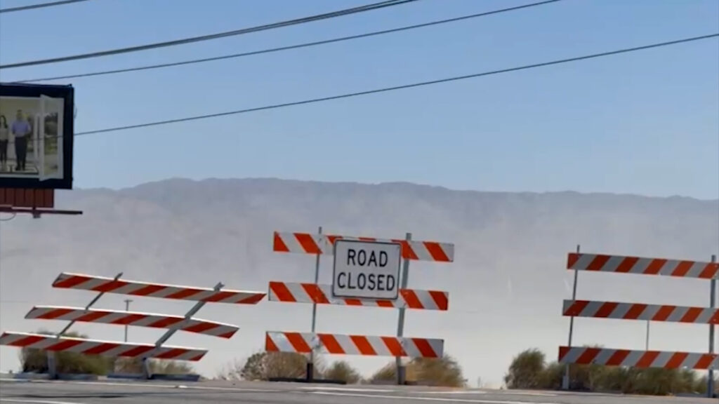 Reabre North Gene Autry Trail Tras Cierre Por Arena; Otra Vía Sigue Bloqueada - North Gene Autry Trail - Noticias Notivalle Reabre North Gene Autry Trail Tras Cierre Por Arena; Otra Vía Sigue Bloqueada