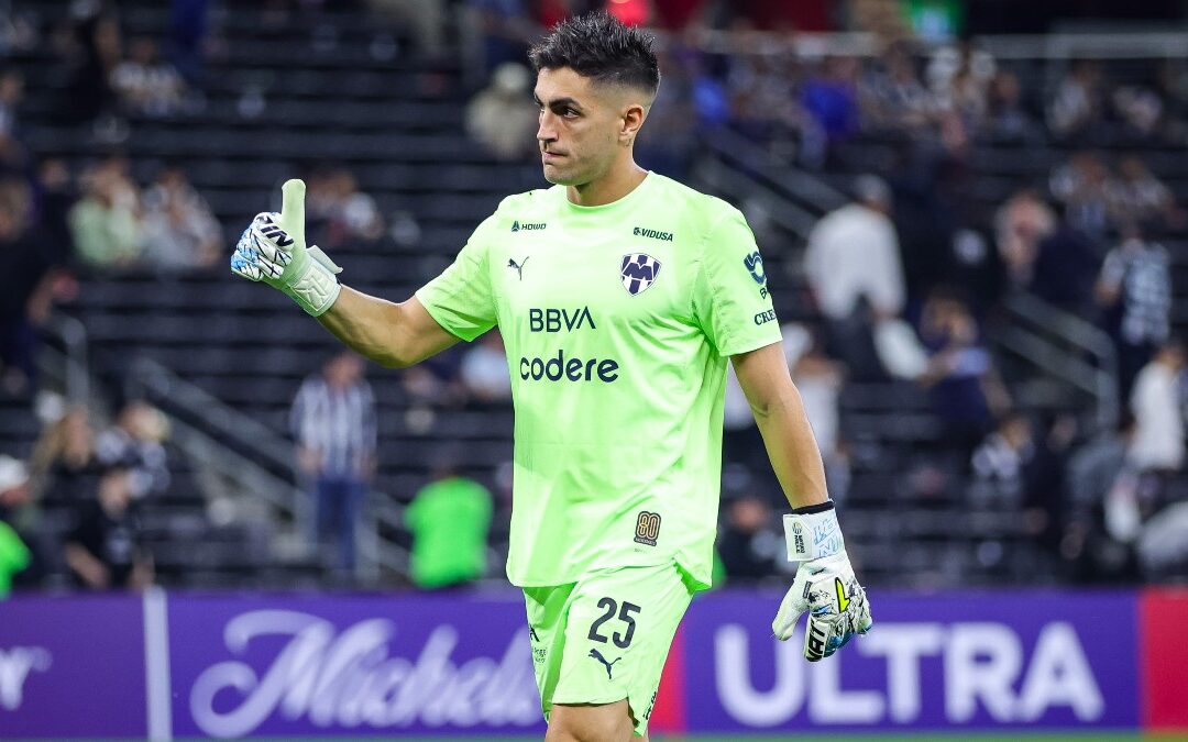 Santiago Mele responde al descontento de la afición rayada fuera de El Barrial