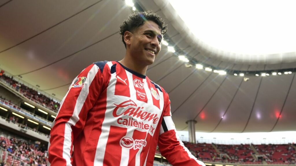Luis Romo Regresa A Chivas En El Partido Clave Contra Toluca - Noticias Notivalle Luis Romo Regresa A Chivas En El Partido Clave Contra Toluca