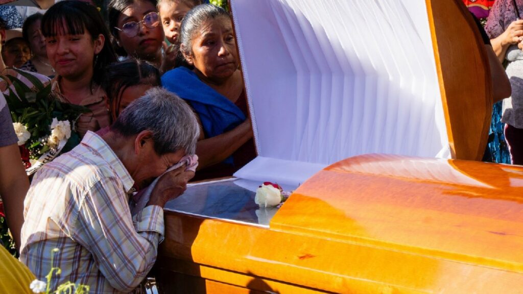 Multimedios Rinde Homenaje A Las Víctimas Y Recuerda A 'El Mencho' Con Un Minuto De Silencio - Noticias Notivalle Multimedios Rinde Homenaje A Las Víctimas Y Recuerda A ‘El Mencho’ Con Un Minuto De Silencio