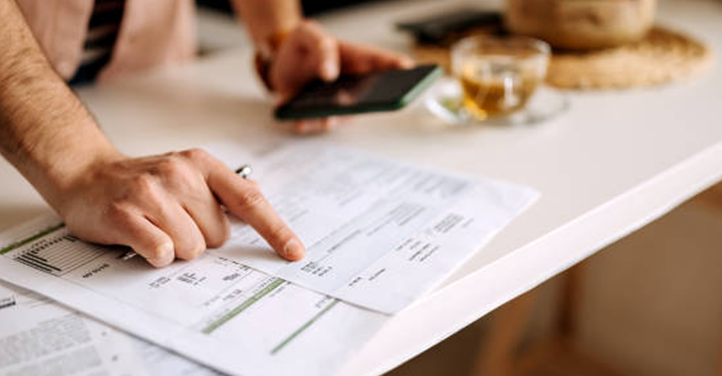 El Paso Enfrenta El Aumento De Tarifas De Gas: Desafío Legal A La Comisión De Ferrocarriles De Texas