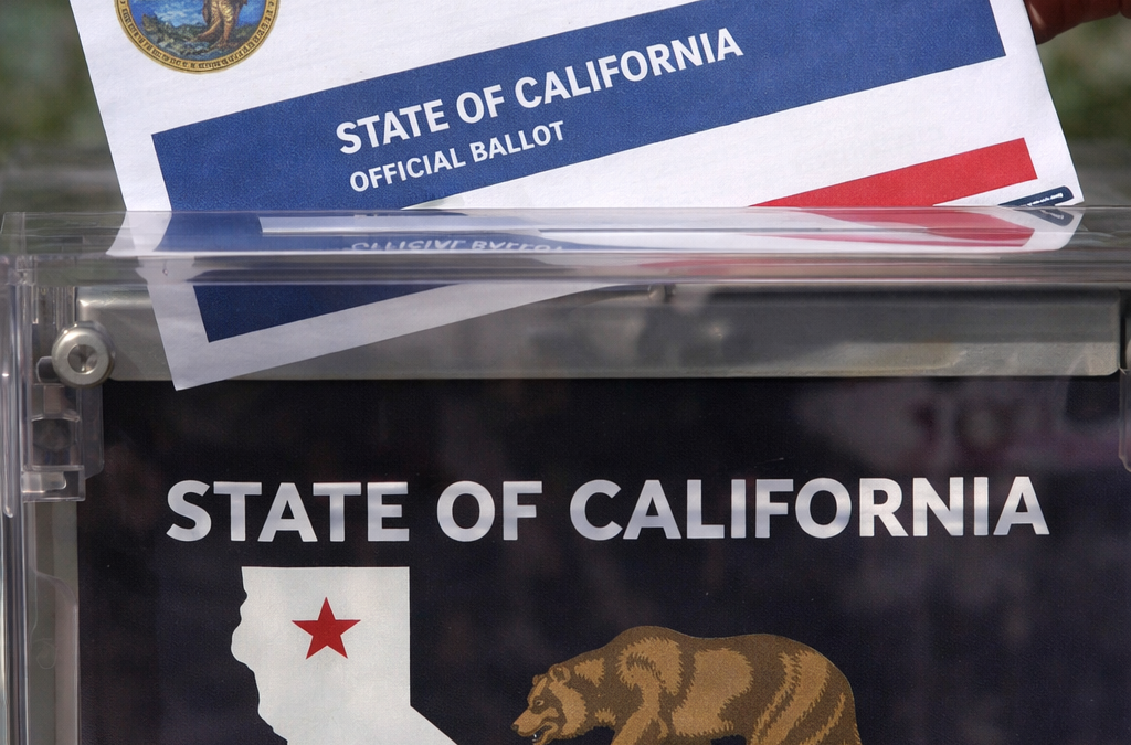 Participa en la Elección Primaria de San Diego: Más de 2 Millones de Avisos Enviados