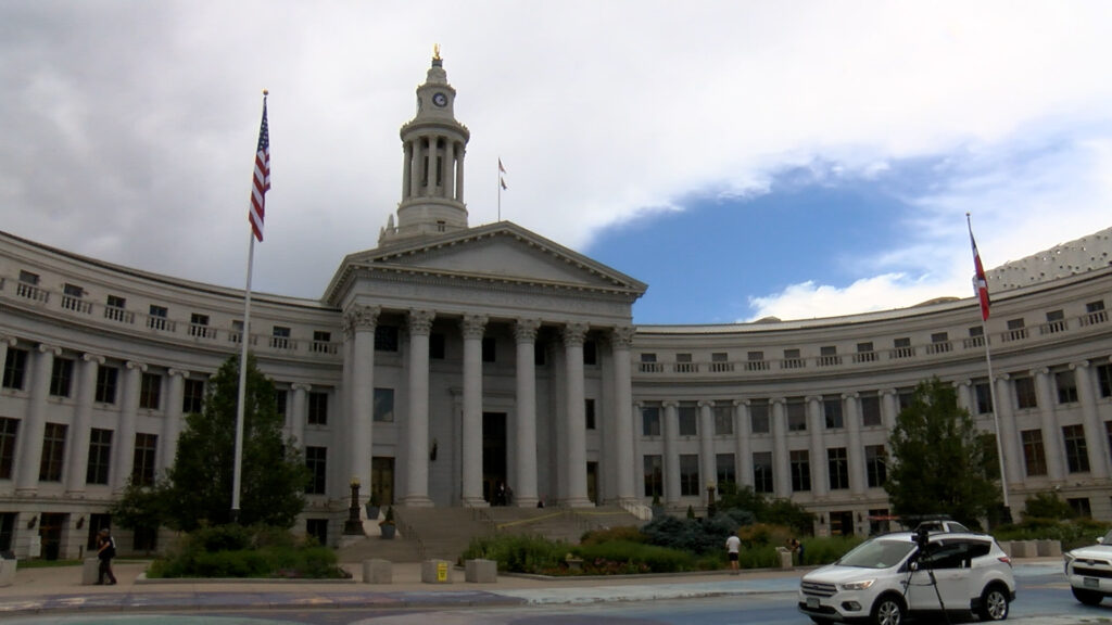 Ice Responde A La Orden Ejecutiva Del Alcalde De Denver: Proteger La Propiedad Municipal