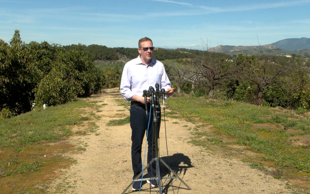 Lee Zeldin aborda la crisis de aguas residuales y los retos de la granja de aguacates en San Diego