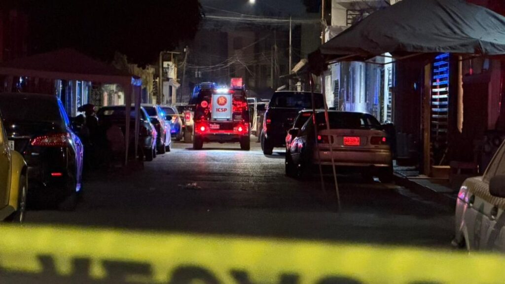 Asesinato En Guadalupe: Hombre Muere En Callejón De Colonia Residencial Azteca - Noticias Notivalle Asesinato En Guadalupe: Hombre Muere En Callejón De Colonia Residencial Azteca