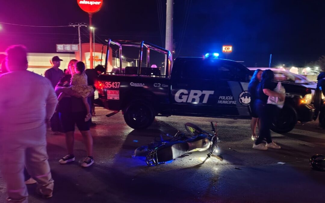 Accidente de tráfico en Las Luisas: niña lesionada tras colisión entre motocicleta y camioneta