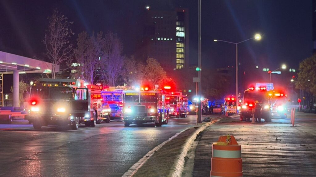 Incendio Arrasa Edificio De Departamentos En San Pedro Garza García: Vecinos Evacuados